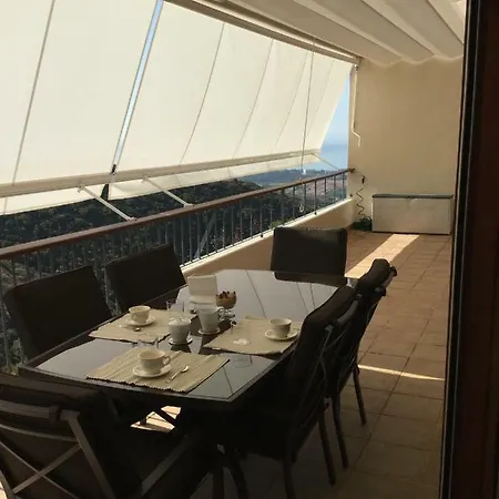 Casa En Lomas De Monteros Lägenhet Marbella